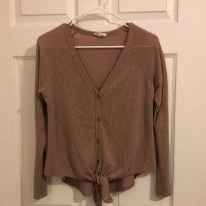 Button-front tie shirt